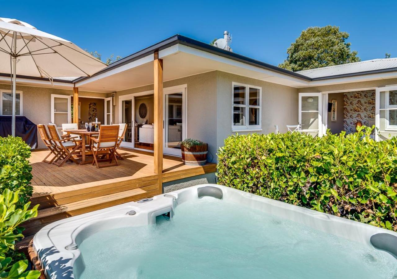The Farmhouse Napier Exterior photo
